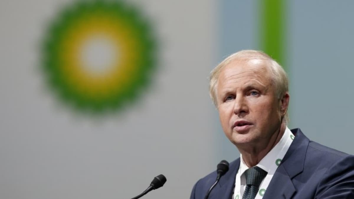 BP Chief Pushes Renewable Investment Boost | OilPrice.com