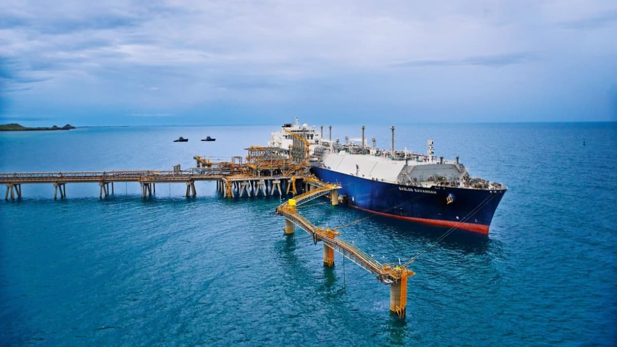 The Bad Gas Deal That Brought Down A Prime Minister | OilPrice.com
