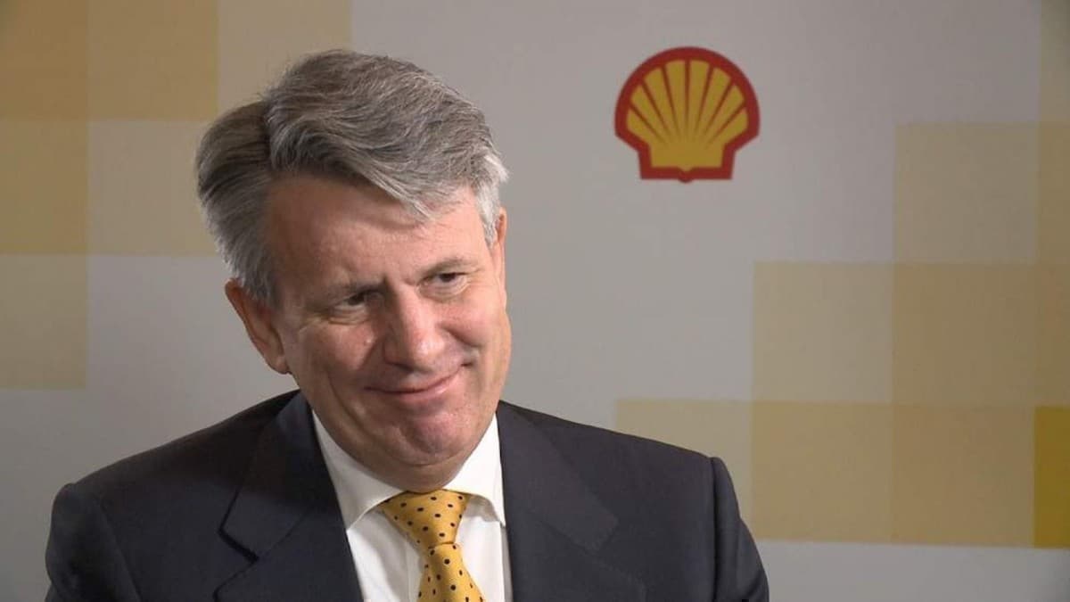 Shell Looks To Accelerate Emission Cuts After Court Ruling | OilPrice.com