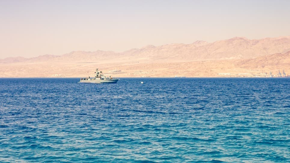 Houthi Attacks Halve Red Sea Oil Flows, Raise Costs