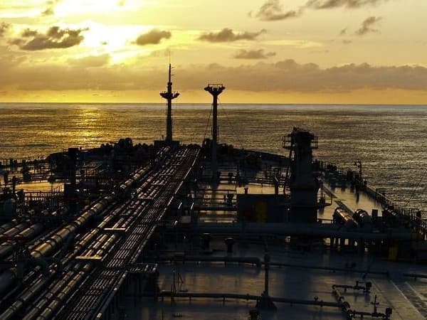 Floating Oil Storage Surge Puts Market Balance on Edge