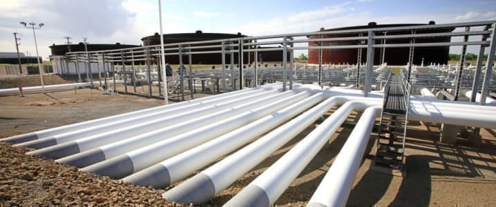 Oil jumps in the crude oil inventory draw