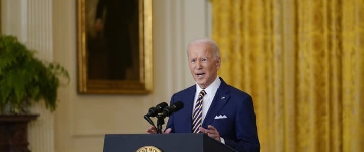 Rising Gasoline Prices Bring Bad News for Biden