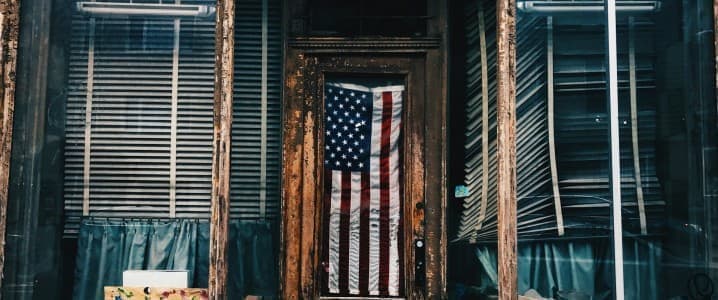The Coming Collapse: What Economists Miss About Oil And The Global Economy