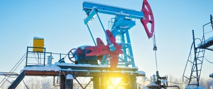 Russian Oil Giants Buckle Under Low Prices and Sanctions
