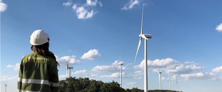 U.S. Energy Chief Calls Net Zero a “Colossal Train Wreck”