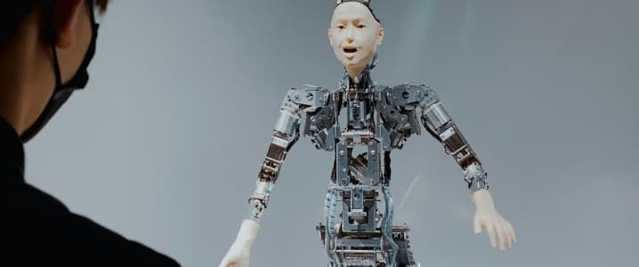 The Singularity Myth: Unpacking AIs Future