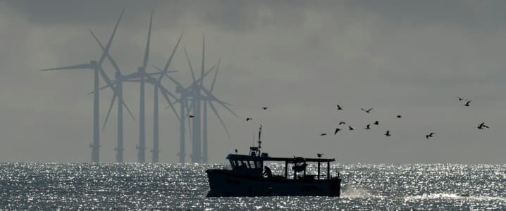 U.S. Energy Shift Bolsters China's Offshore Wind Dominance