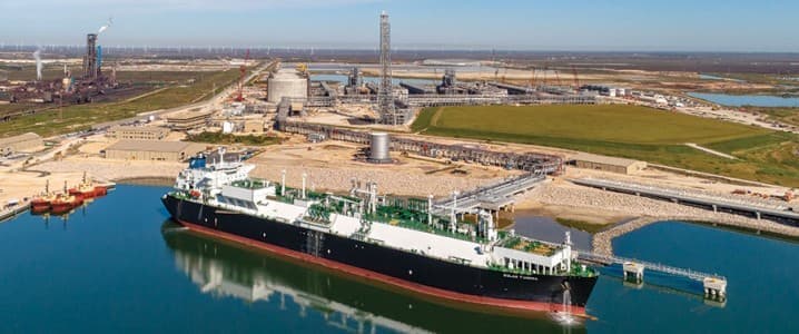 Trump Moves to Supercharge U.S. LNG as Exports Hit New Highs