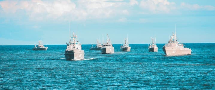 Trump Orders U.S.-Backed Insurance and Navy Escorts for Gulf Shipping