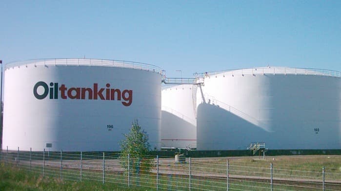 Large Surprise Crude Draw Boosts Oil Prices | OilPrice.com
