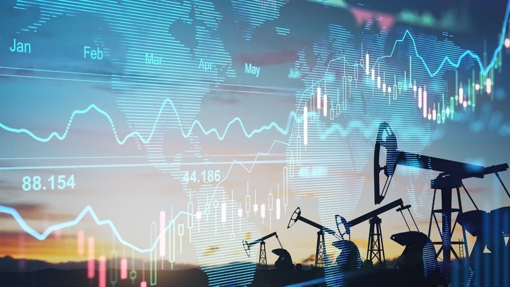 Oil Prices Climb on OPEC Data and a Strong U.S. Economy | OilPrice.com