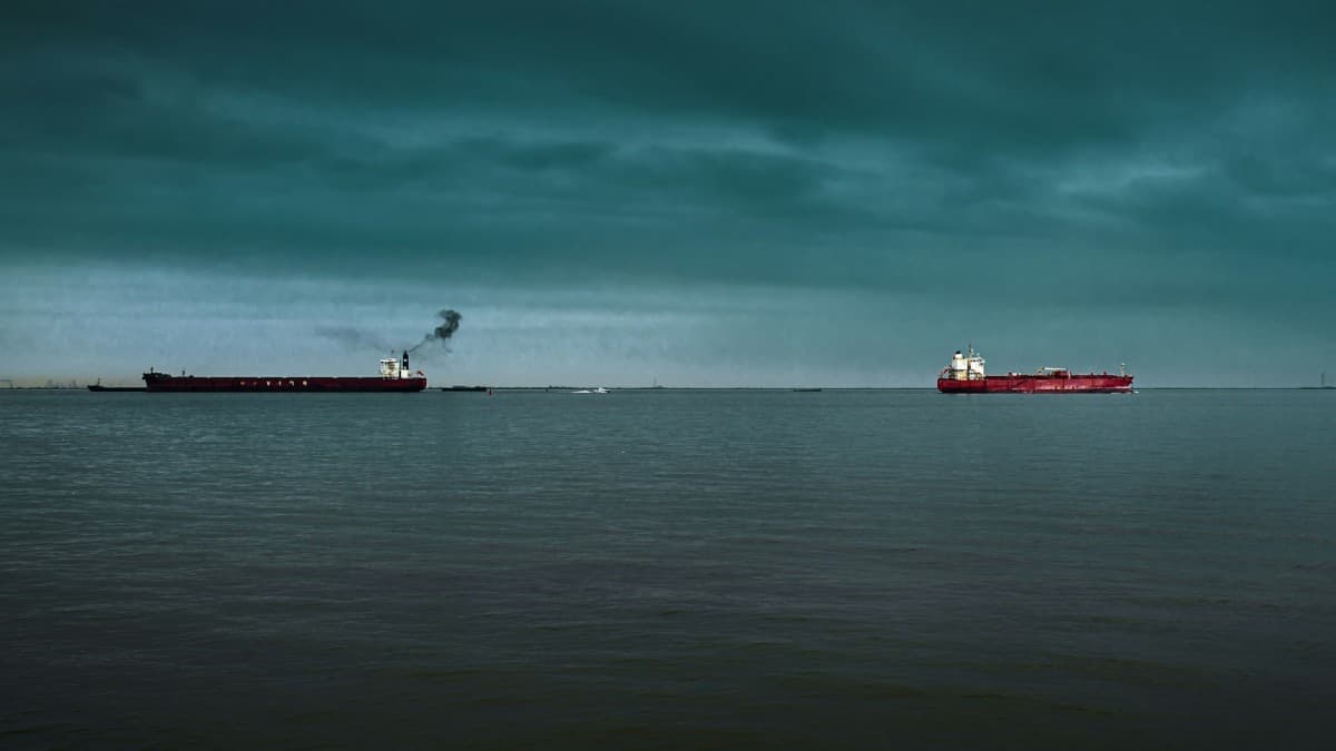 Zombie Tankers Appear in Hormuz as War Fuels Traffic Chaos