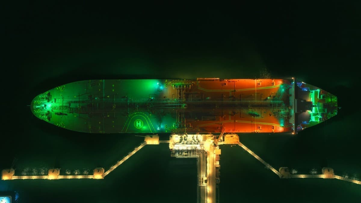 Tanker Rates for Red Sea-Loading Saudi Crude Plunge