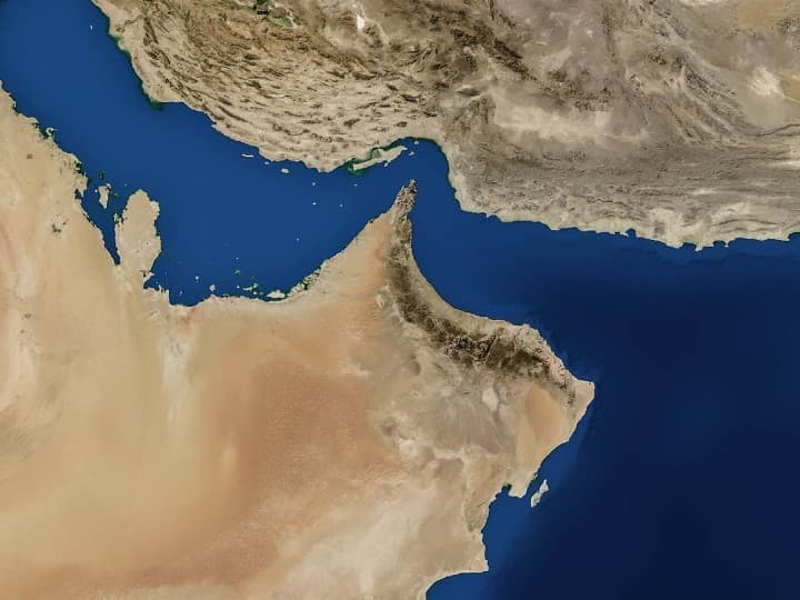 Iran’s Gift To the World: 10 Oil Tankers Through Strait of Hormuz