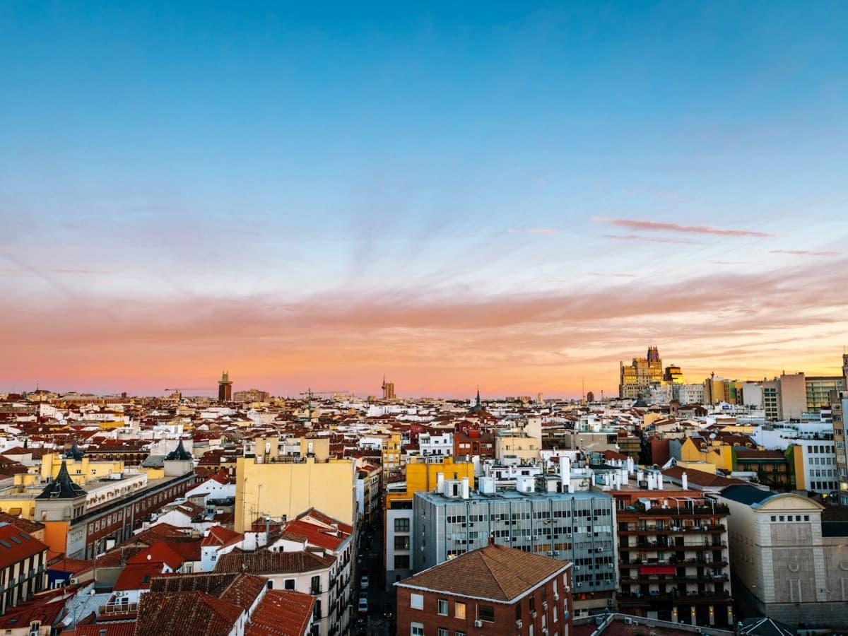 European Natural Gas Futures Slump by 20% on Ceasefire Relief