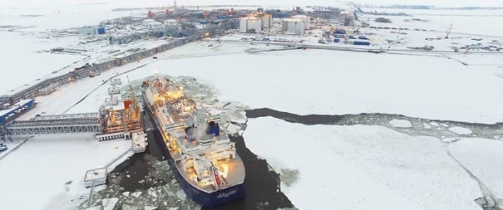 EU Fixes 2028 Deadline for Russian Energy Exit, Rejecting Trump’s Demands