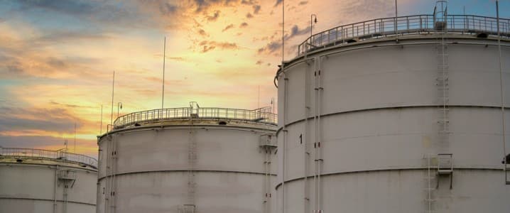 China to Build 11 New Oil Storage Sites in 2 Years