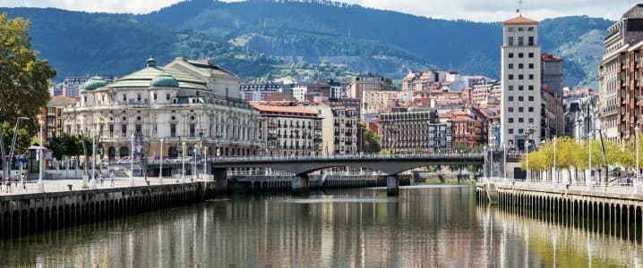 Kazakh Oilfield Cuts Production After Russian Gas Plant Drone Attack