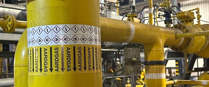 U.S. natural gas futures have reversed their recent decline, climbing more than 3% on Thursday to trade above $4 per MMBtu thanks to near-record flows of natural gas to LNG export plants