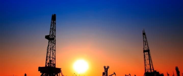 Oil ETFs Rise as Investors Hedge Crude Futures Exposure Oil ETFs Rise as Investors Hedge Crude Futures Exposure