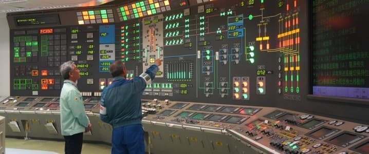 Japan&rsquo;s Largest Nuclear Plant Hit by New Halt After Brief Restart